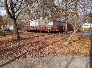 4657 Locust Ln, Geneva, NY 14456