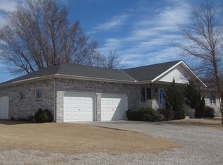 1069 SE 50th St, Kingman, KS 67068