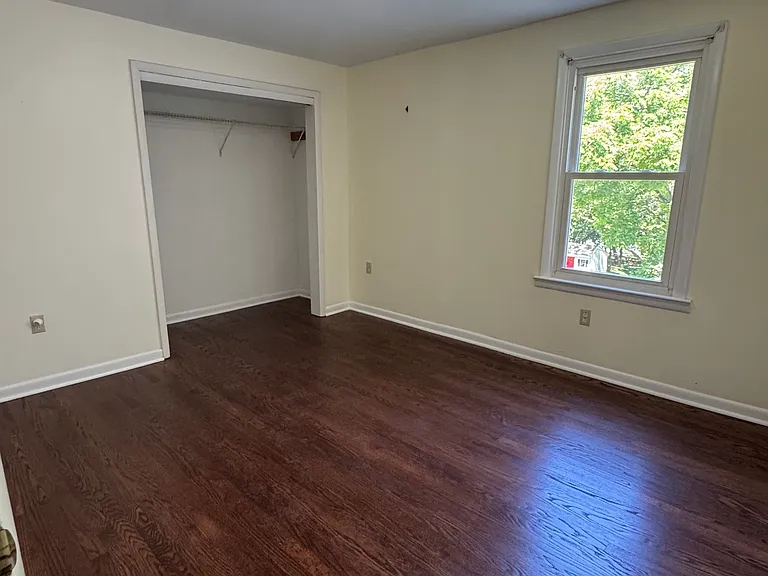 608 S Main St — Photo 15