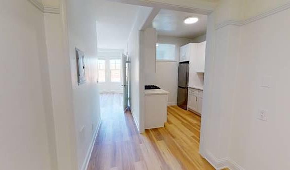 3rd image of 1395 Golden Gate Ave APT 502