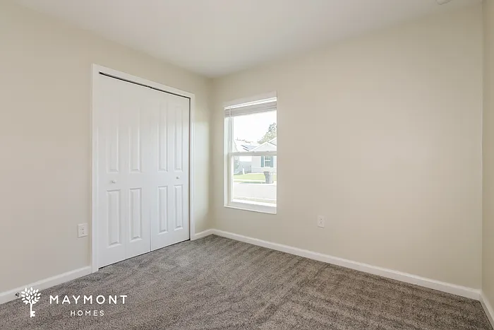 648 Eisenhower St — Photo 8