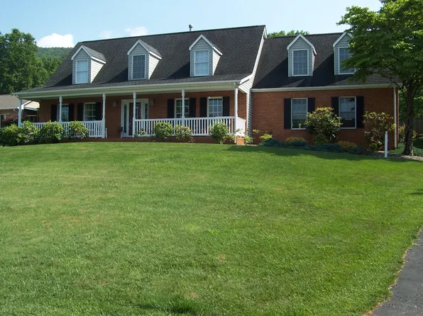 259 Pippin St, Roanoke, VA 24019