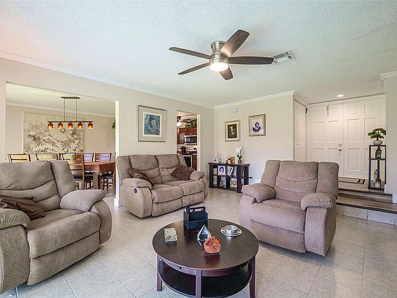 5th image of 9320 NW 38th Place