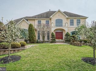 9 Galloping Hill Rd, Cherry Hill, NJ 08003