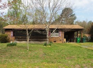 559 E 10th St, Oakboro, NC 28129