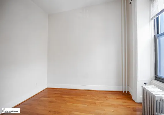 Rented by Brownstone Real Estate | media 4