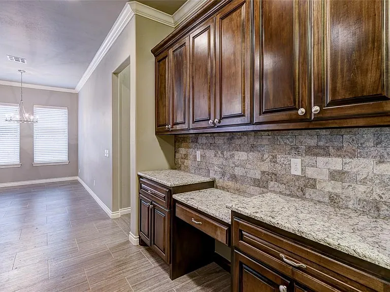 2809 Tranquilo Ln — Photo 15