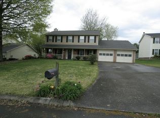 1437 Oak Haven Rd, Knoxville, TN 37932
