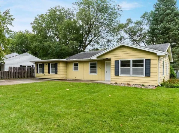 2115 Ferndale Ave, Ames, IA 50010