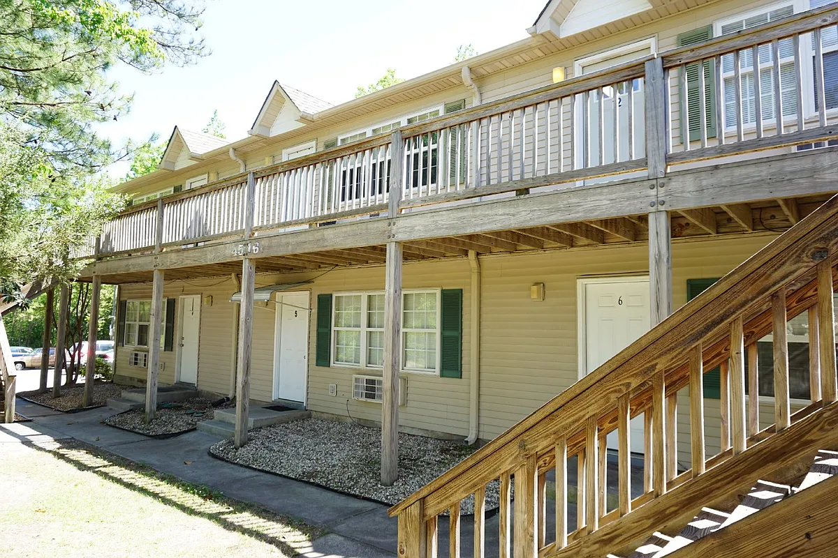 Building Photo - 4516 Greentree Rd #11