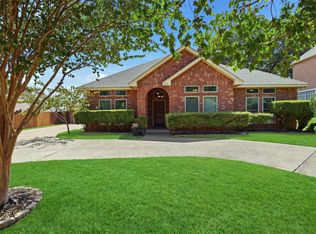 7501 Meadowside Rd, Fort Worth, TX 76132