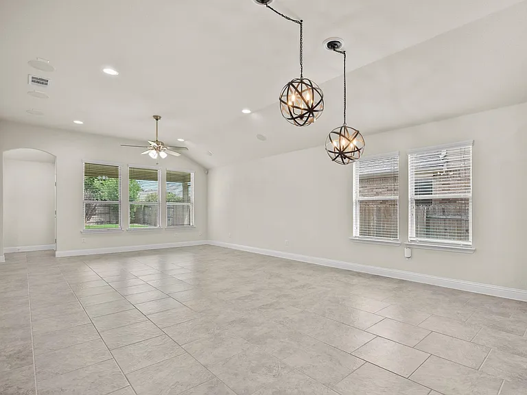 3508 De Torres Cir — Photo 11