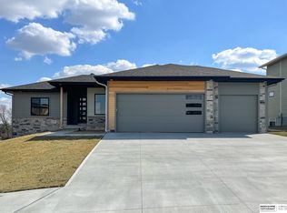 17001 Benjamin St, Bennington, NE 68007