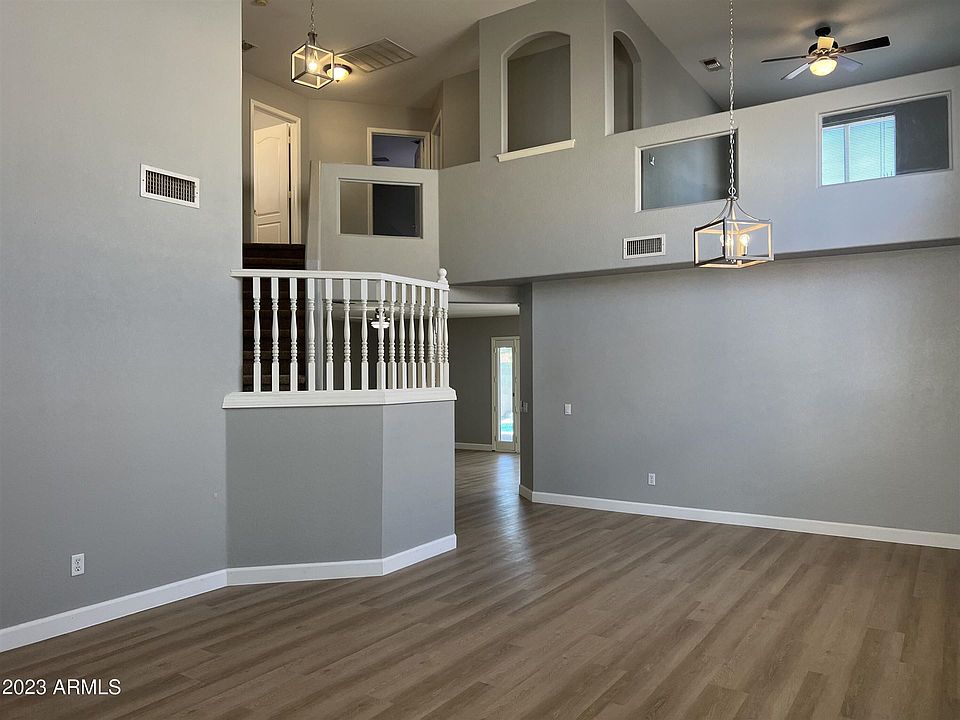 1st image of 4464 E Desert Wind Dr