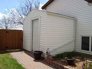 5th image of 1717 4th Ave E