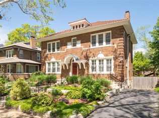 7151 Delmar Blvd, Saint Louis, MO 63130