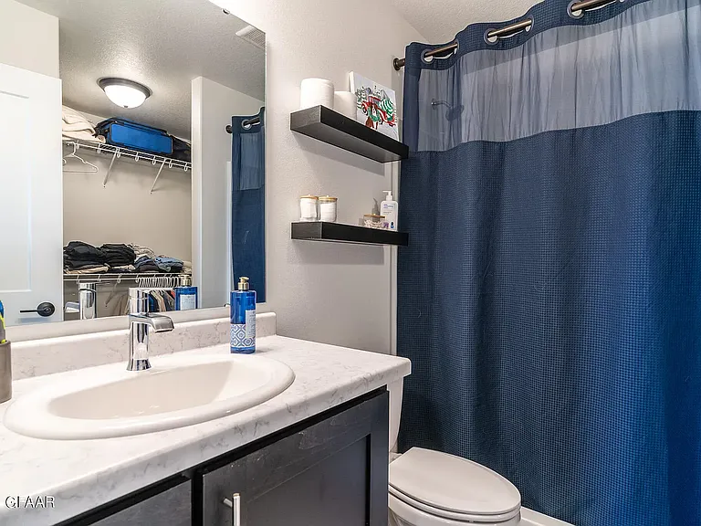 921 David Dr — Photo 19