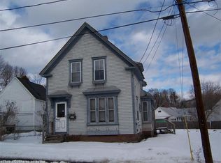 15 Summer St, Skowhegan, ME 04976