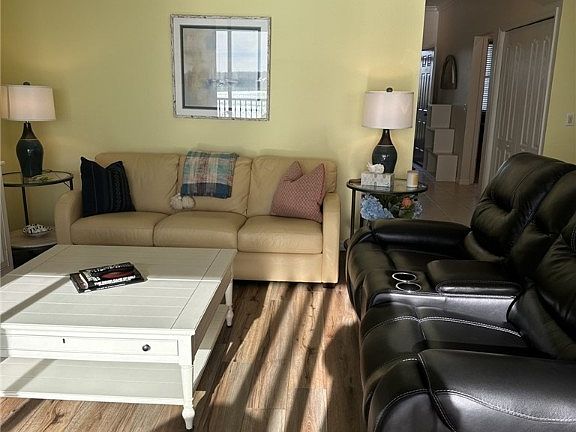 5th image of 10361 Butterfly Palm Dr APT 745