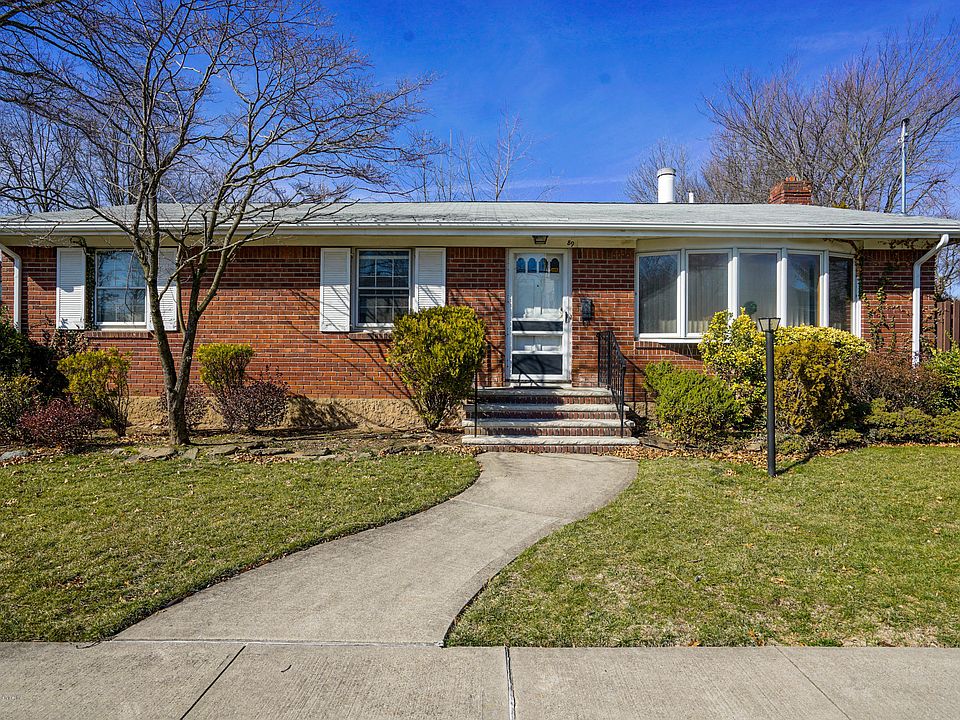1st image of 89 Princewood Ave