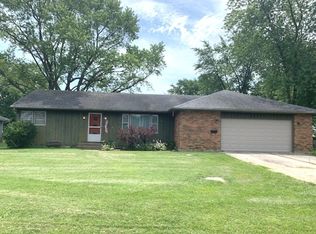 1671 Sheffer Rd, Aurora, IL 60505
