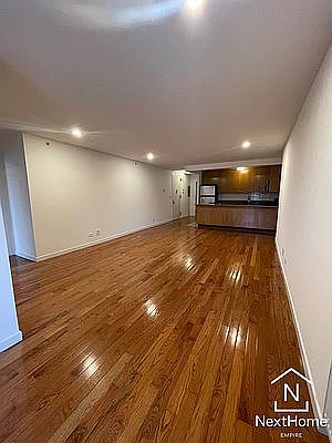 3rd image of 25-25 Astoria Blvd #4C