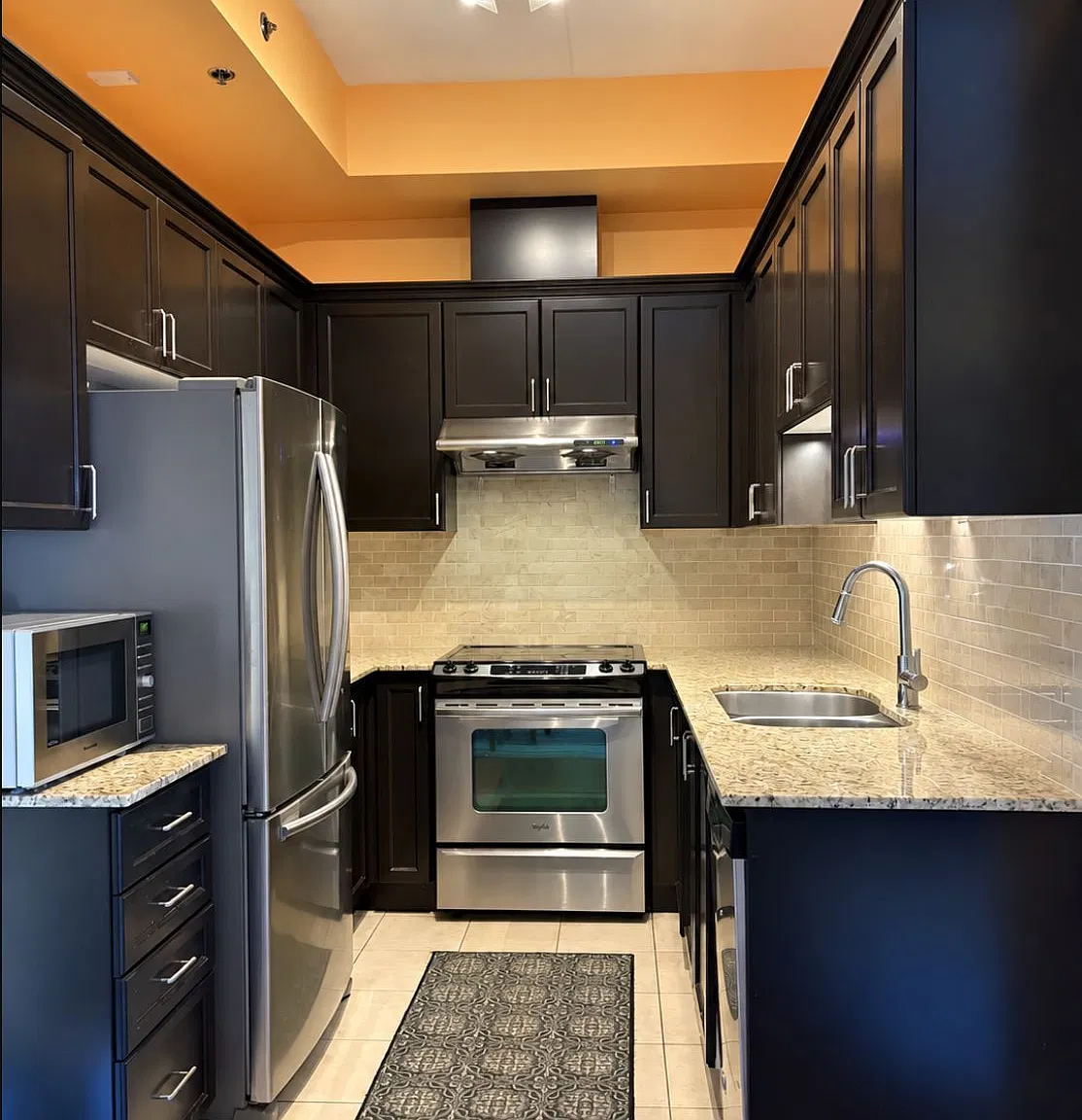 2 bed, $2,400 — Photo 2