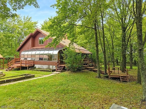 4th image of 4852 Campbellsport Rd