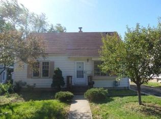 2315 Waverly Pl, Waukegan, IL 60085