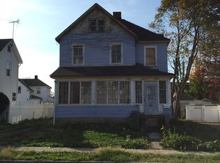 4 Prospect St, Baldwin, NY 11510