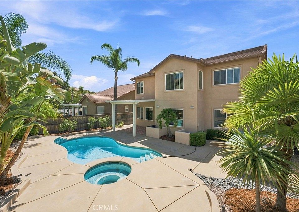 1st image of 46123 Drymen Ct