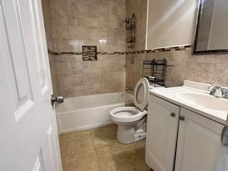 5614 Blueberry Ct — Photo 12