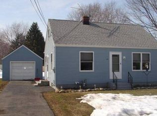 81 Lyndale Dr, Painesville, OH 44077