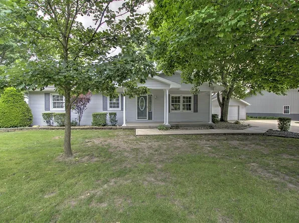 4265 E Kraft Rd, Dalton City, IL 61925