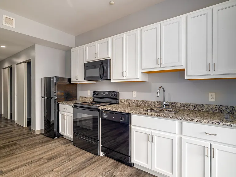 3101 Euclid Ave — Photo 20
