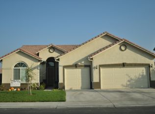 1197 Paradise Loop, Lemoore, CA 93245