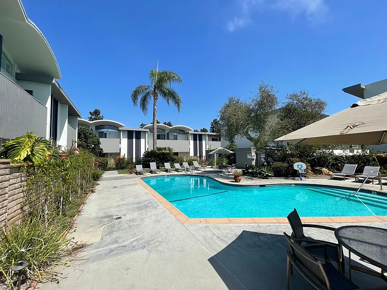 4723 S La Villa Marina #D — Photo 16