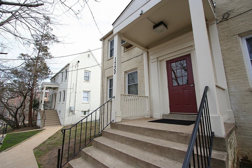 1st image of 1730 16th St N APT 2