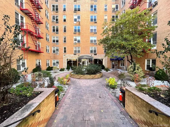 42-42 Colden Street #B21, Flushing, NY 11355