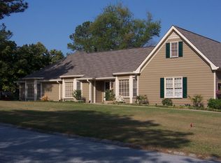1381 Overwood Trce, Snellville, GA