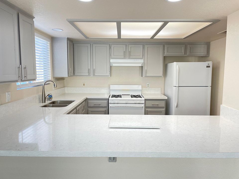 1st image of 2324 Tinsley Ct