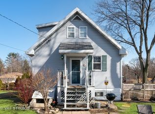 4744 Fairview Ave, Downers grove, IL 60515