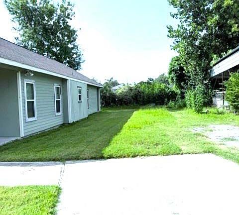 2nd image of 905 Prosper St