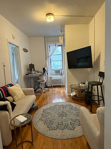 320 E 49th St #32 Photo 1