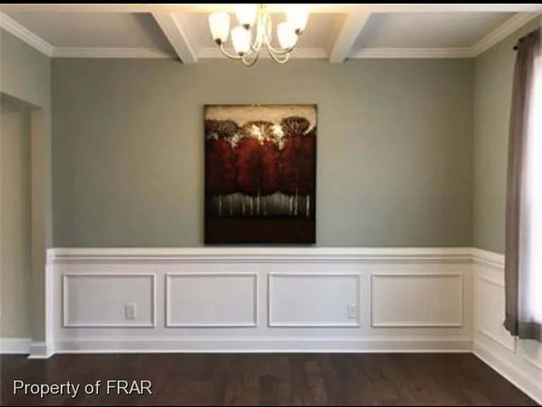 205 Tipperary St — Photo 4