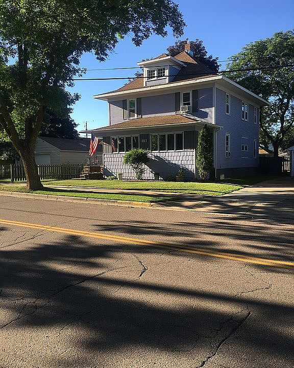 1st image of 317 E Wausau Ave