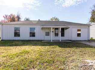 45 E Adams Dr, Cahokia, IL
