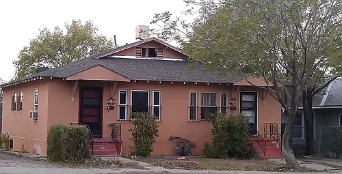 1214 E 4th St Photo 1