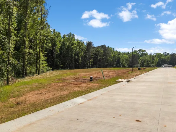 403 E Mary Ln, Troup, TX 75789