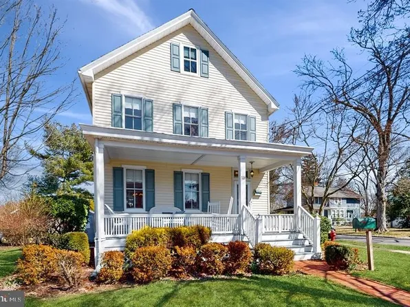 11 S Lanning Ave, Hopewell, NJ 08525